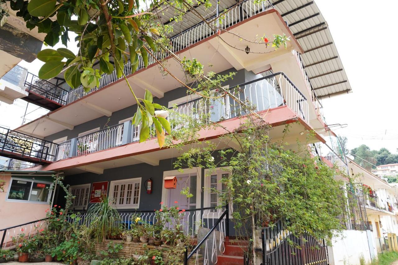 Church Hill Cottage Ooty Extérieur photo
